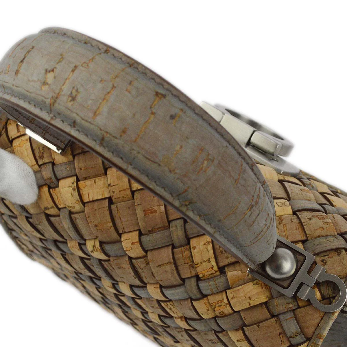 Salvatore Ferragamo 2021 Beige Gray Cork Gancini 2way Shoulder Handbag - Image 7