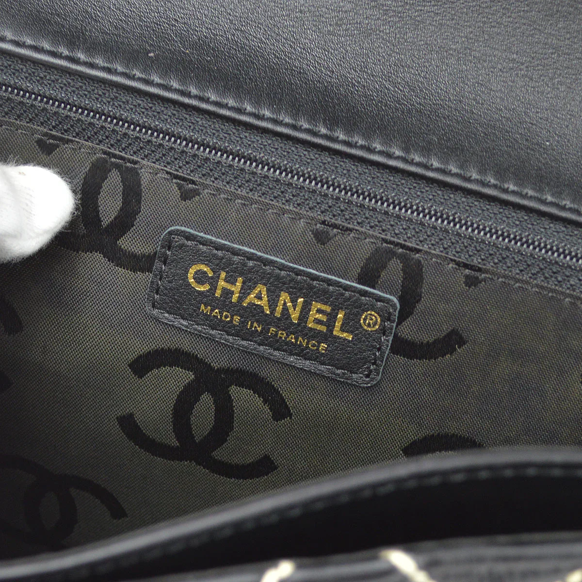 Chanel 2004-2005 Black Calfskin Wild Stitch Handbag - Image 10