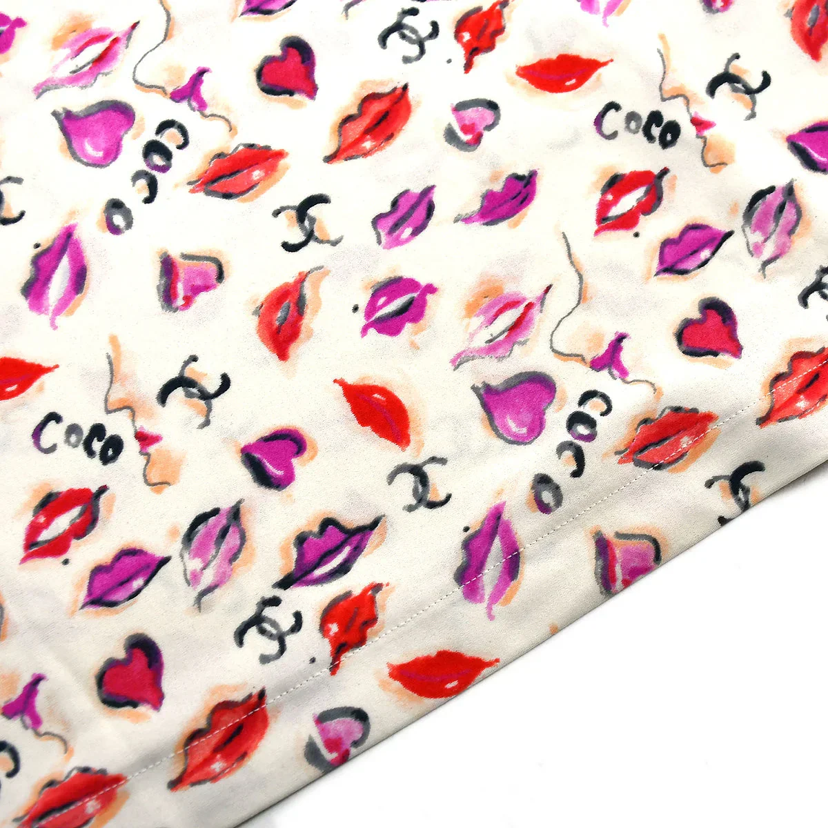 Chanel Lipstick Cropped T-shirt Ivory #42 - Image 7