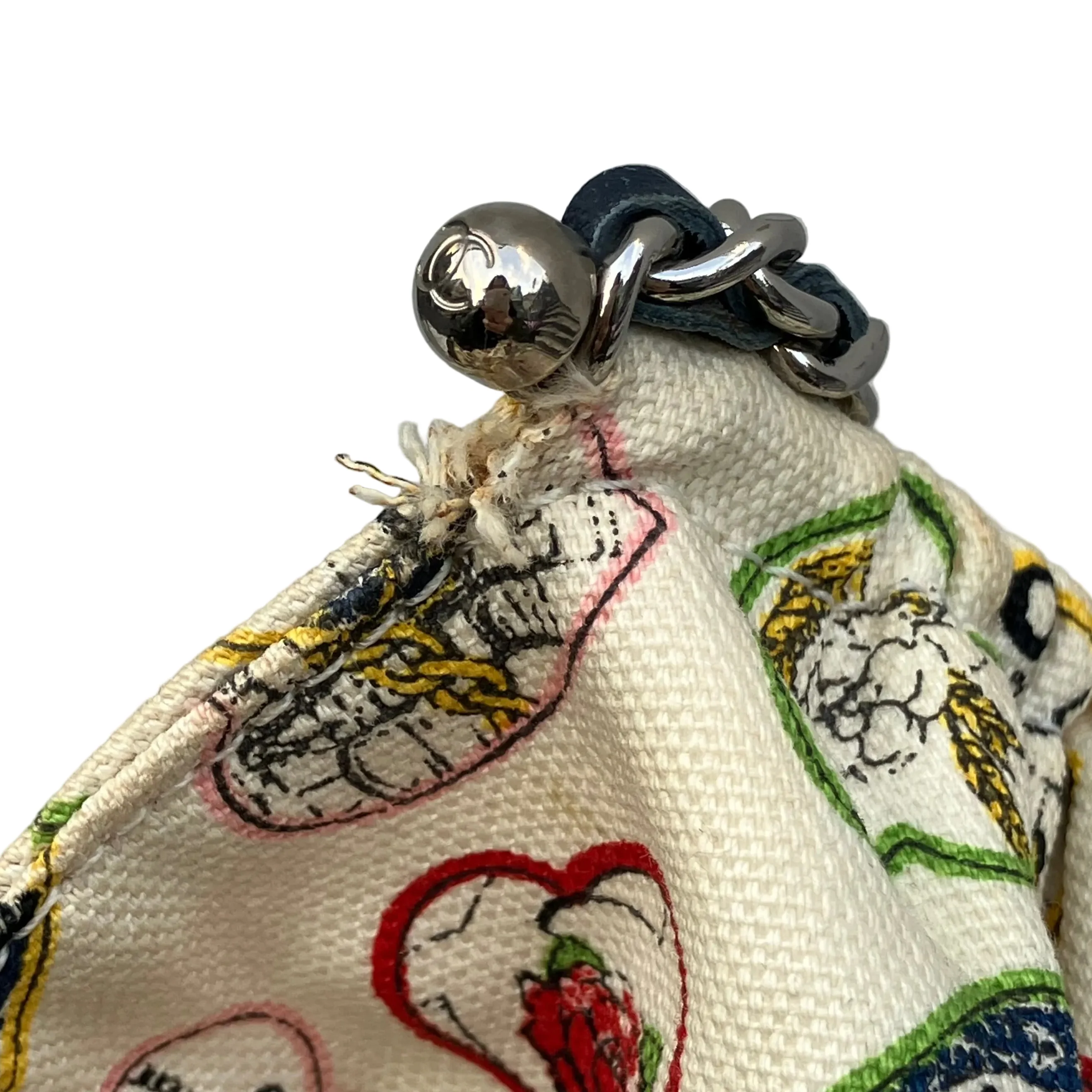 Chanel White Canvas Valentine Chain Handbag - Image 12