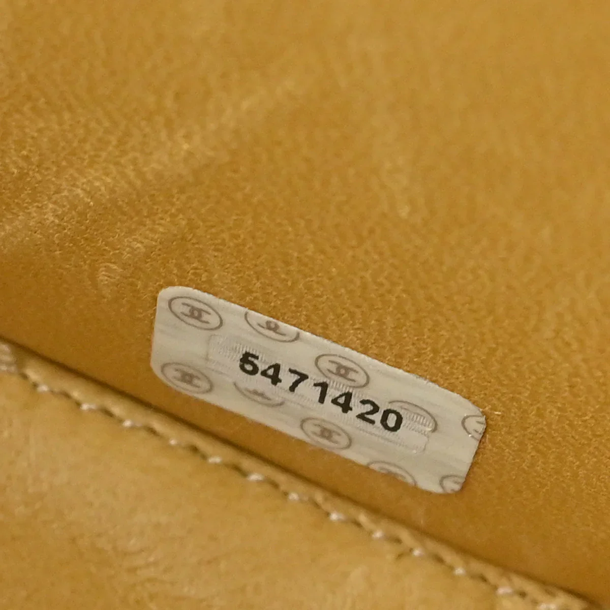 Chanel * 1997-1999 Brown Crocodile Clutch Bag - Image 10