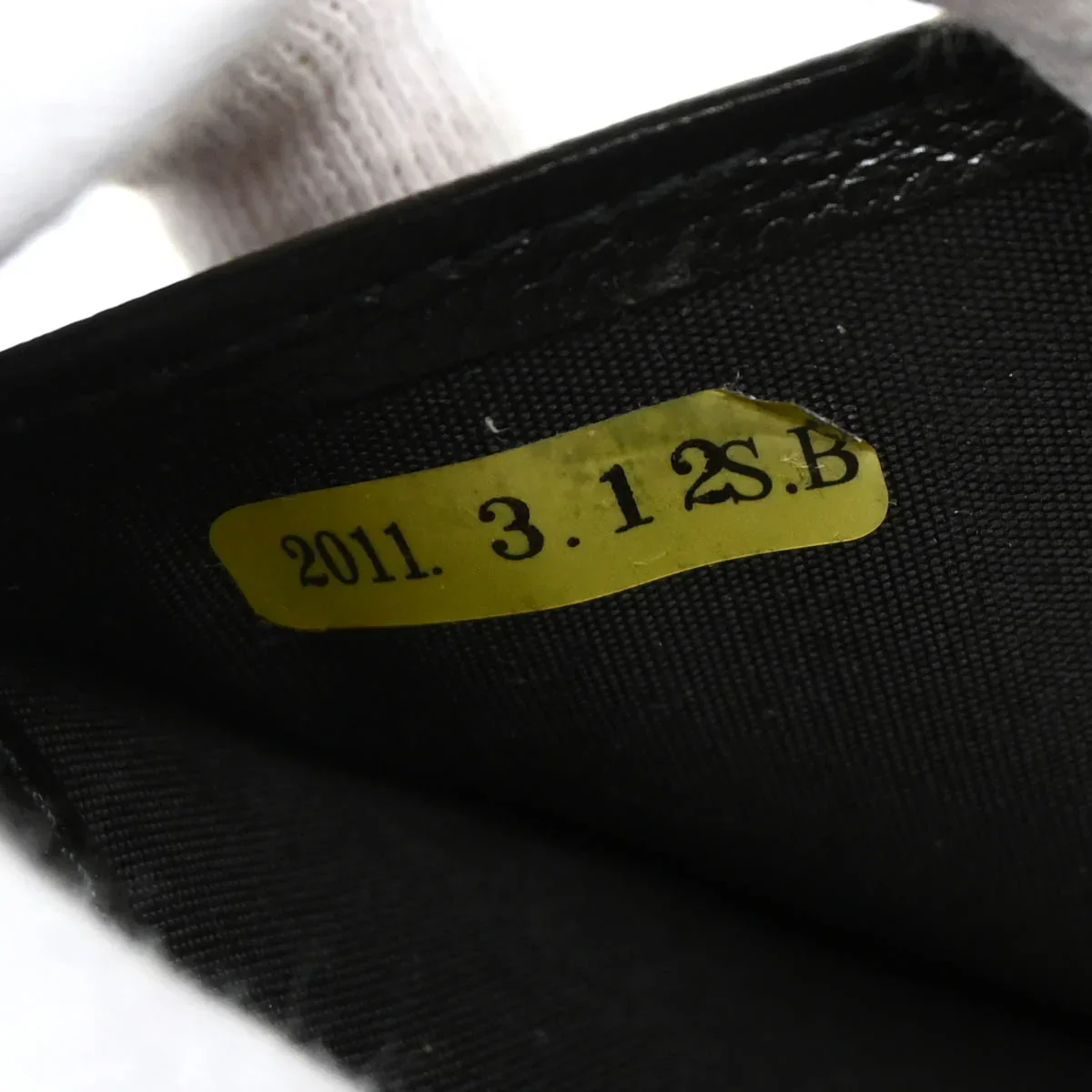 Chanel 2010-2011 Black Calfskin Camellia Long Wallet - Image 7