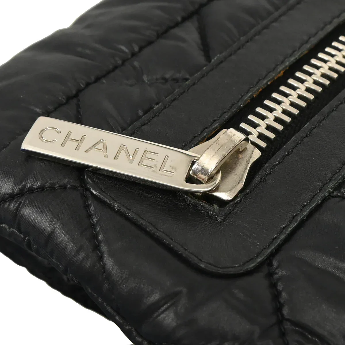 Chanel 2009-2010 Black Nylon Coco Cocoon Messenger Bag - Image 6