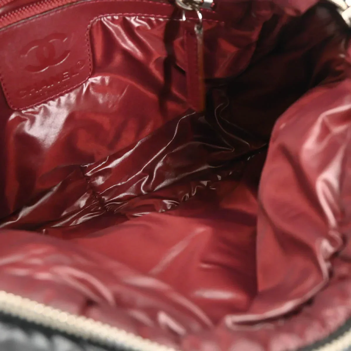 Chanel 2009-2010 Black Nylon Coco Cocoon Messenger Bag - Image 8