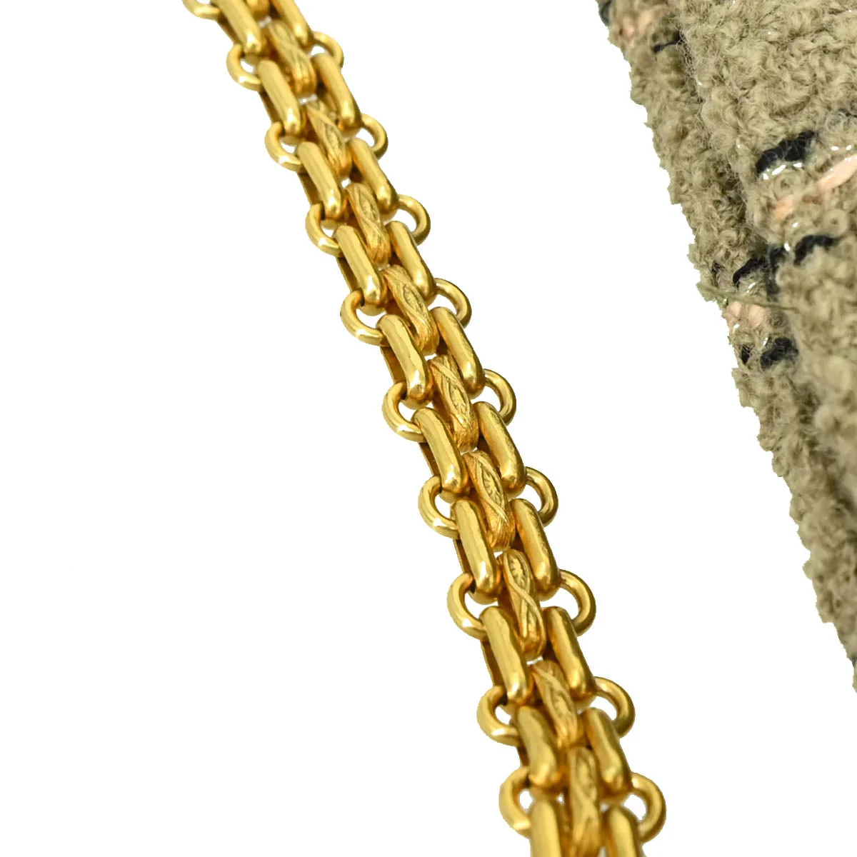 Chanel 1994-1996 Gray Tweed Chain Shoulder Bag - Image 6