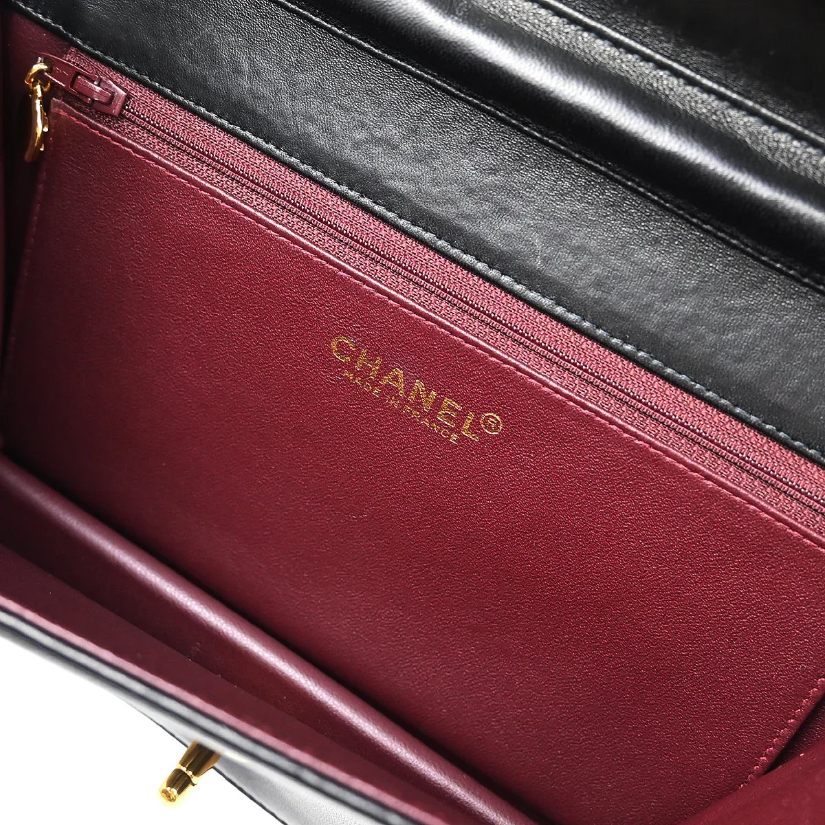 Chanel 2001-2003 Black Lambskin Turnlock Small Full Flap Shoulder Bag - Image 8