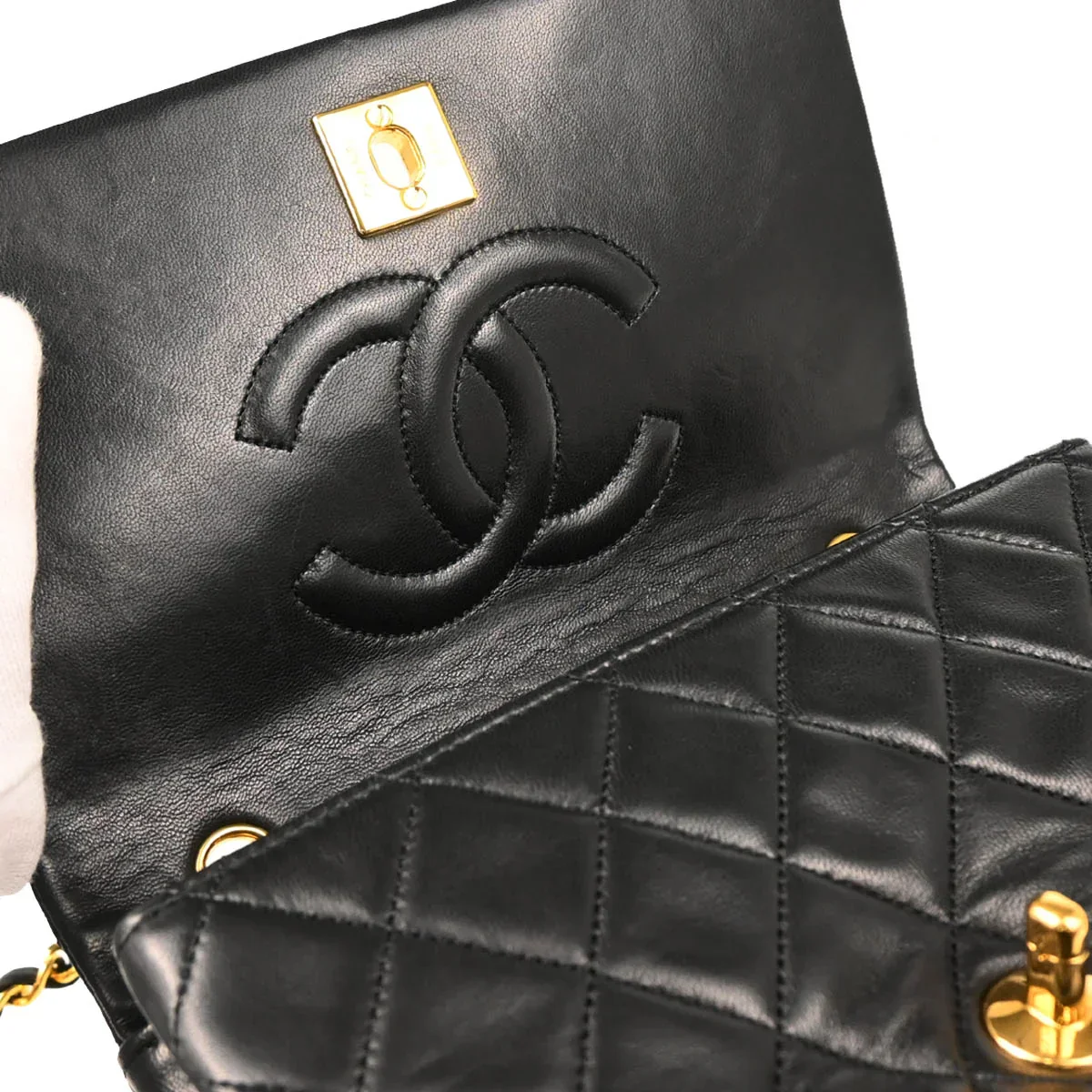 Chanel 1989-1991 Black Lambskin Turnlock Mini Full Flap Shoulder Bag - Image 8