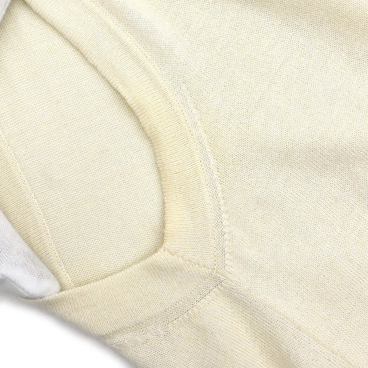 Chanel Ensemble Cardigan Sleeveless Top White - Image 11