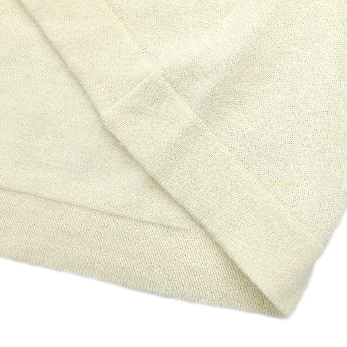Chanel Ensemble Cardigan Sleeveless Top White - Image 7