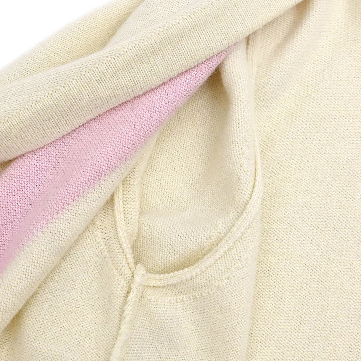 Chanel Ensemble Cardigan Sleeveless Top White - Image 9