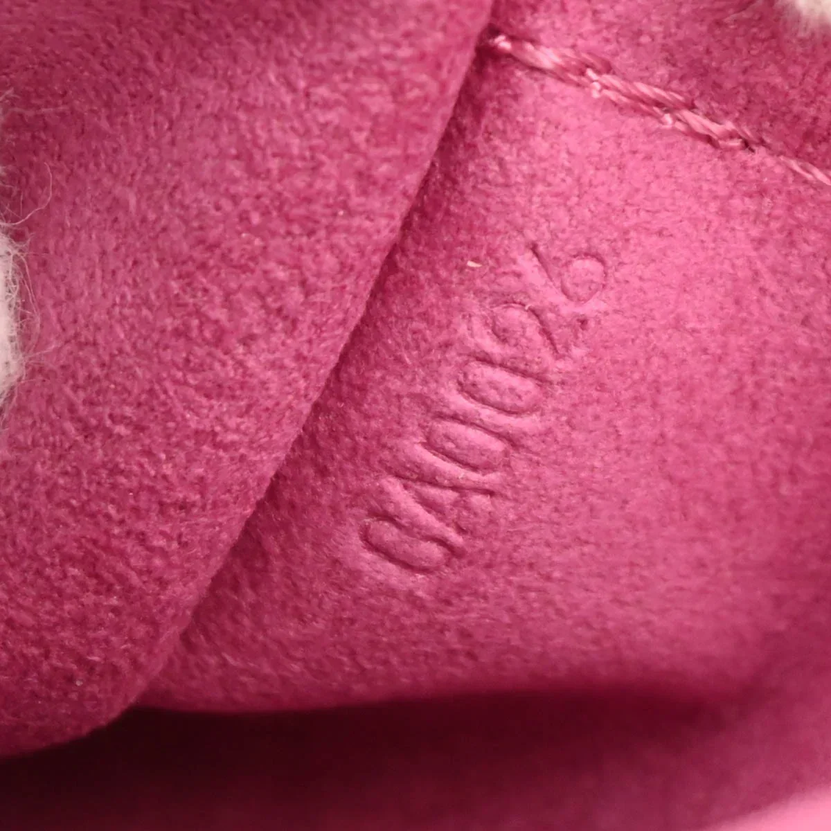 Louis Vuitton 2006 Pink Monogram Denim Mini Pleaty Handbag M95216 - Image 10