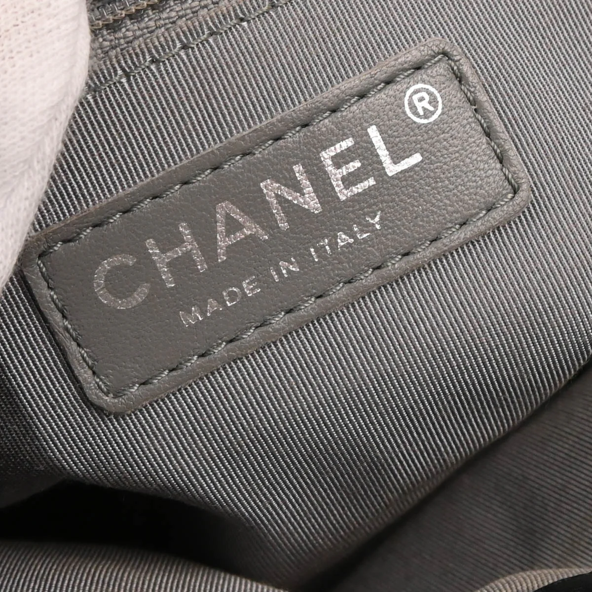 Chanel 2013-2014 Black Calfskin Chain Around Shoulder Bag - Image 10