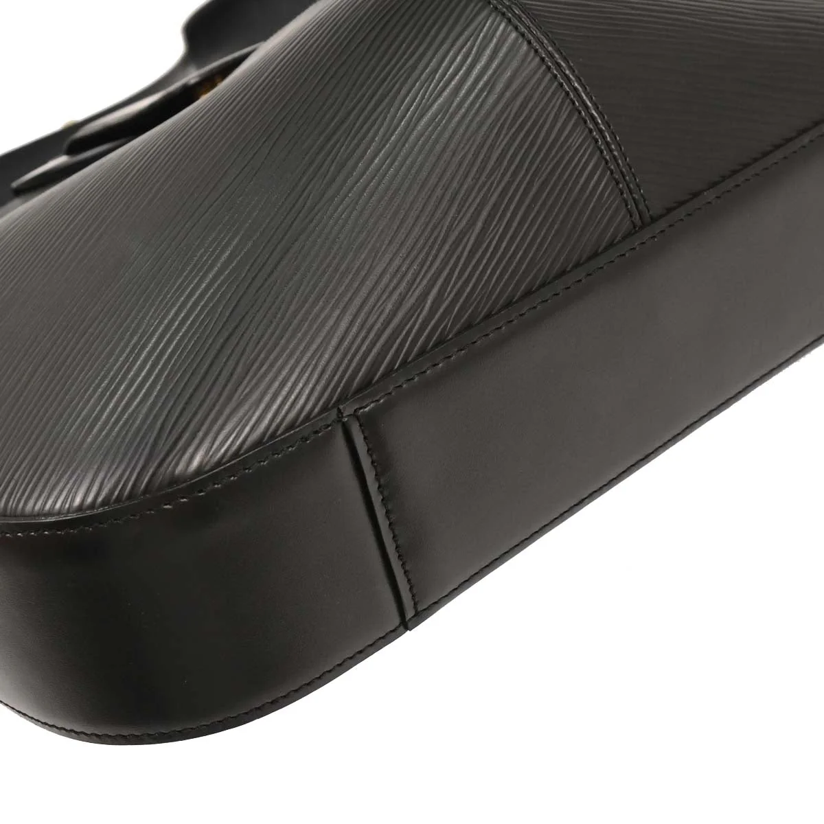 Louis Vuitton 1999 Black Epi Revli Shoulder Bag M52162 - Image 4