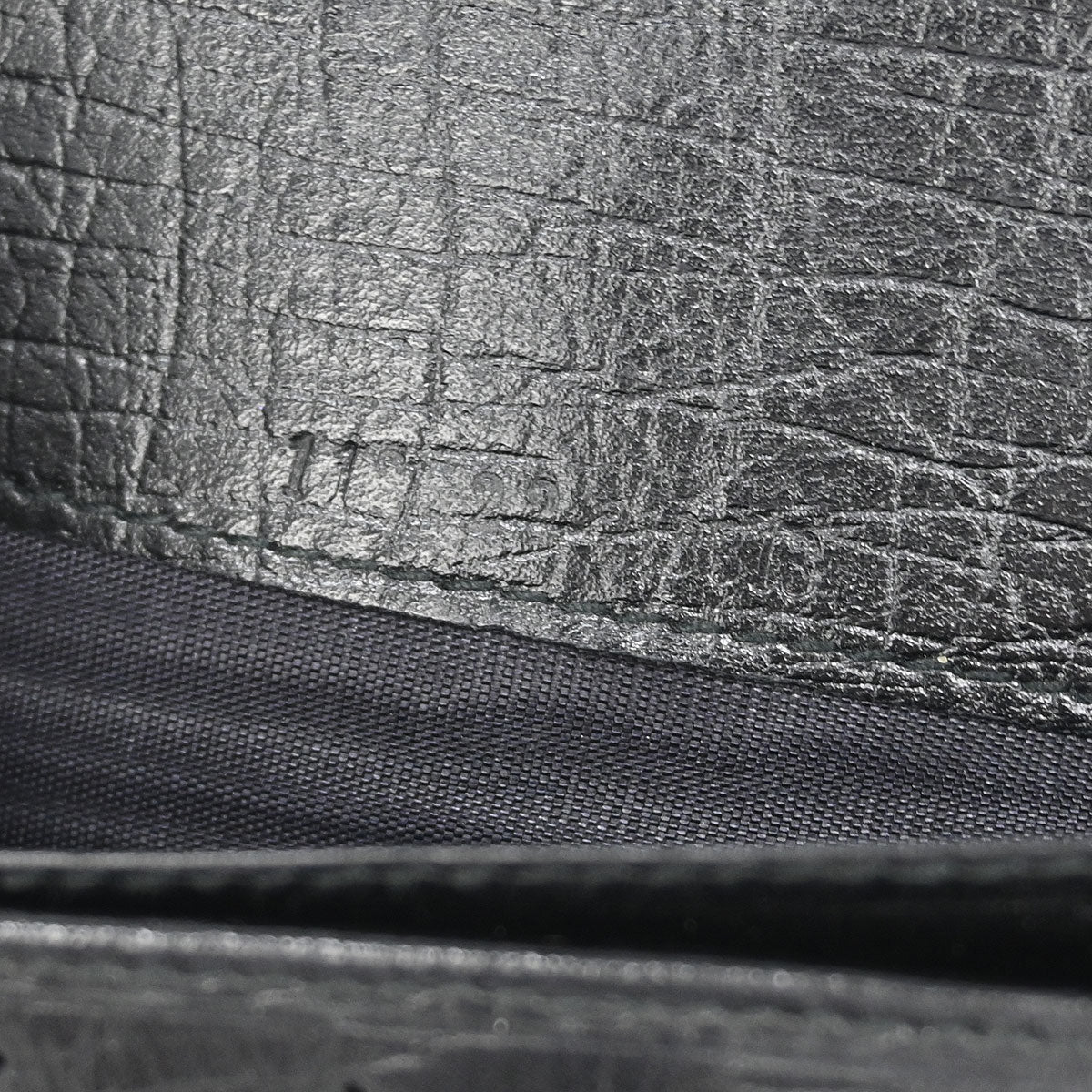 Gucci Black Leather Bamboo Long Wallet - Image 7