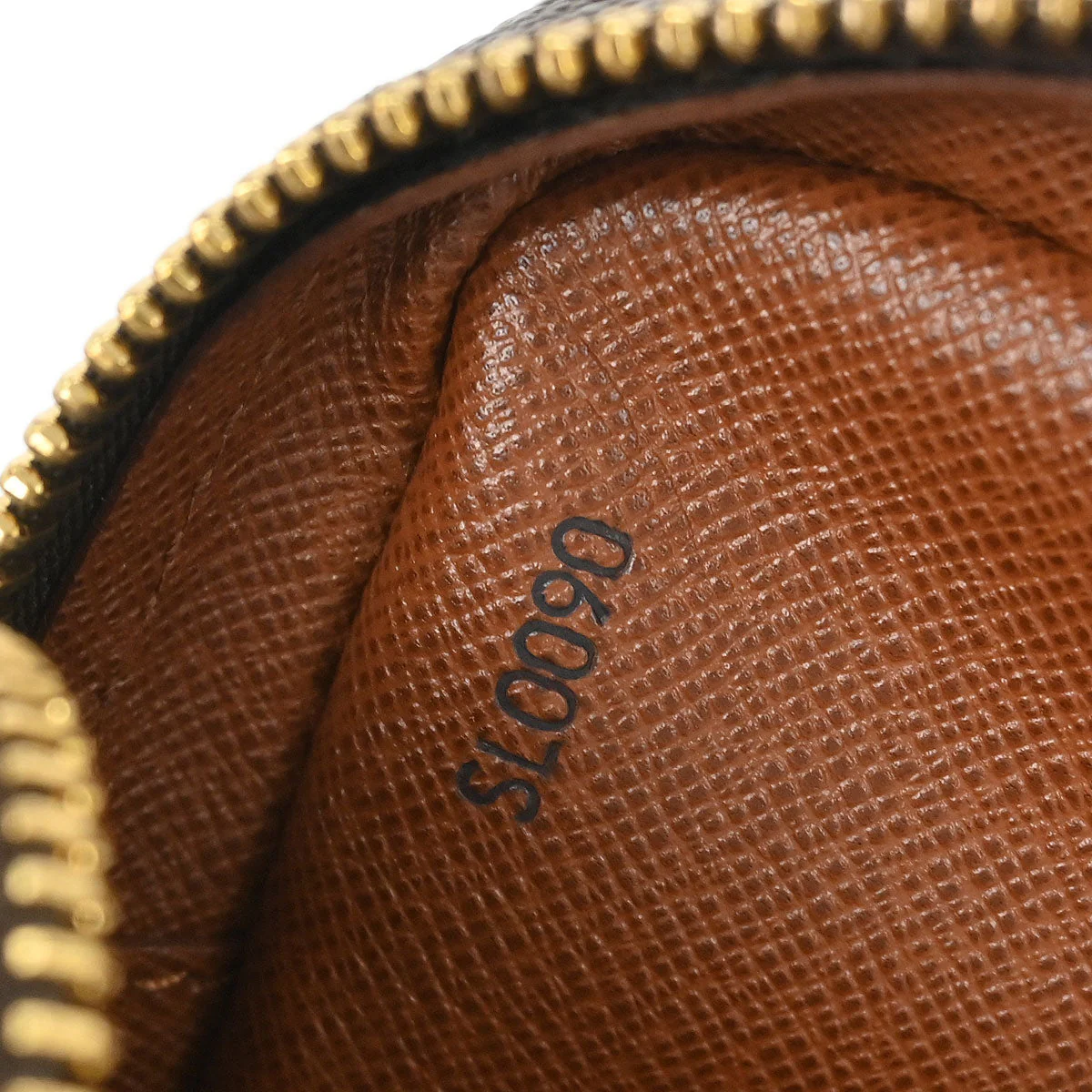 Louis Vuitton 2000 Monogram Marly Dragonne GM Clucth Bag M51825 - Image 10