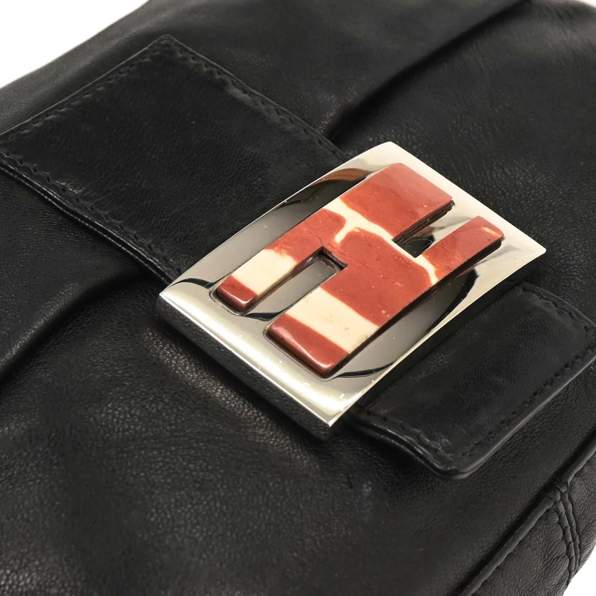 Fendi Black Lambskin Baguette Handbag - Image 4