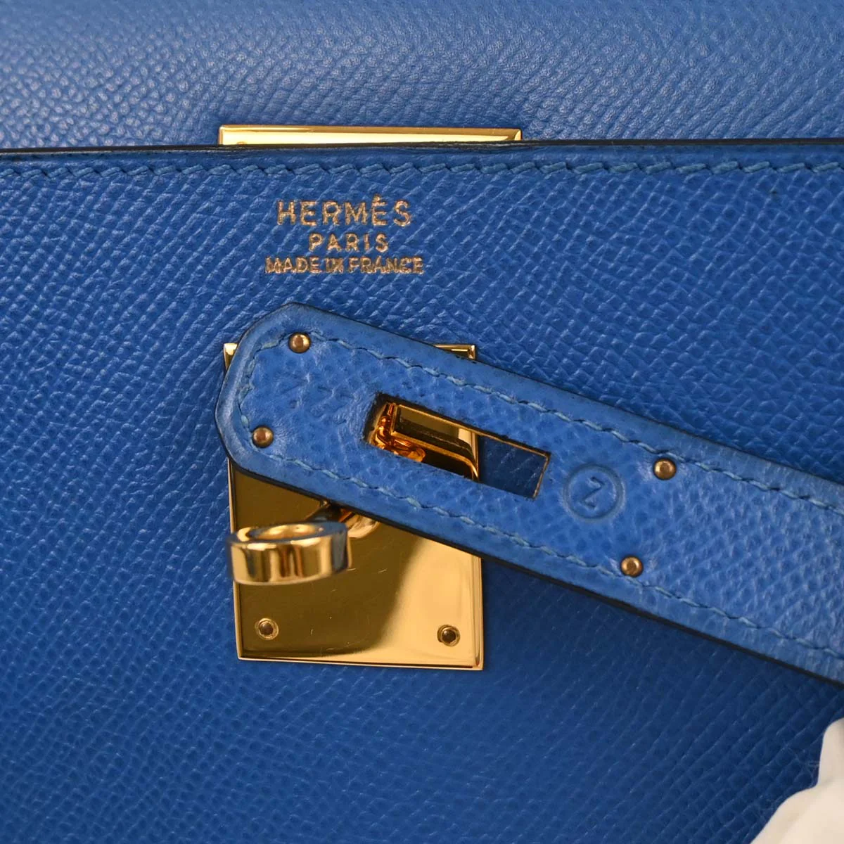 Hermes 1996 Blue France Courchevel Kelly 32 Sellier Handbag - Image 10
