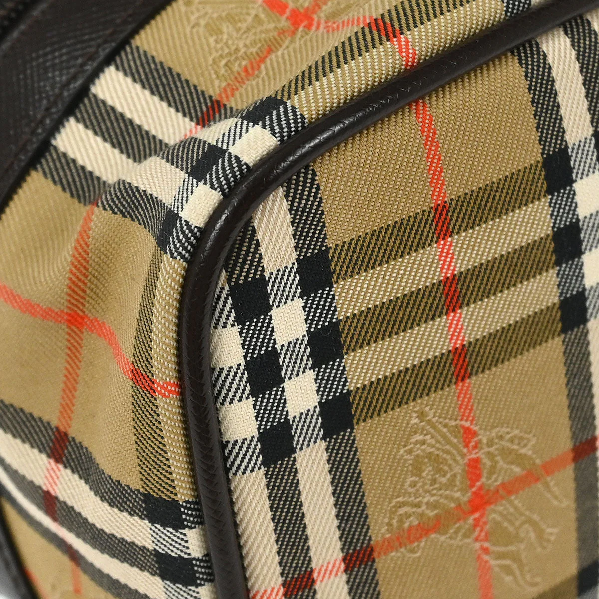 Burberrys Beige House Check Vanity Handbag - Image 4
