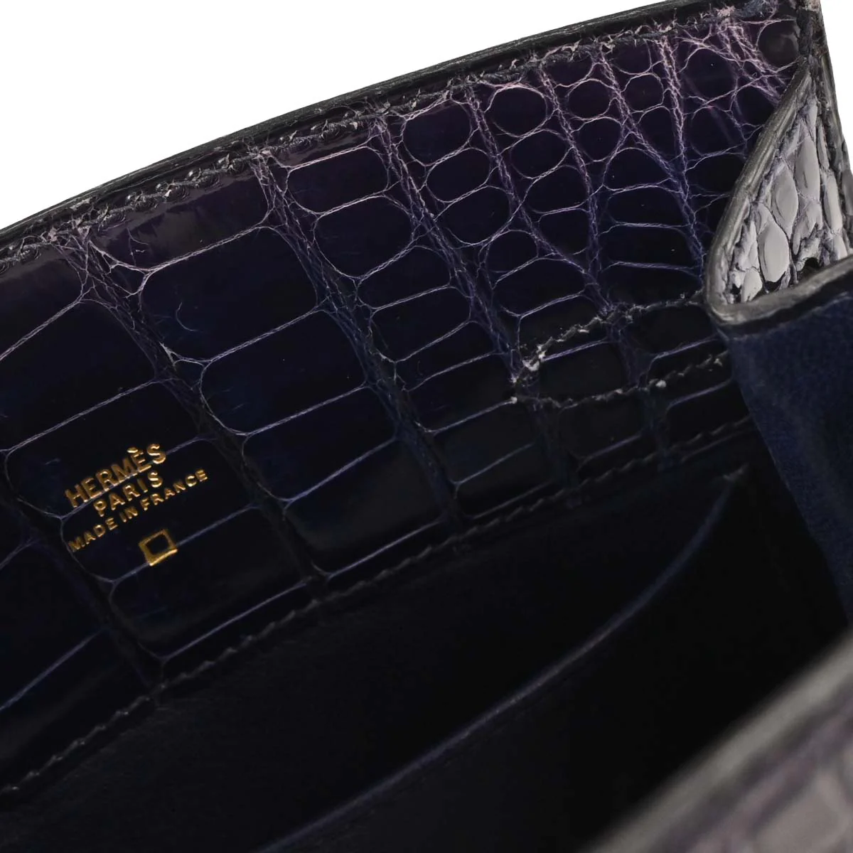 Hermes * Raisin Alligator Kelly Sport PM Shoulder Bag - Image 7