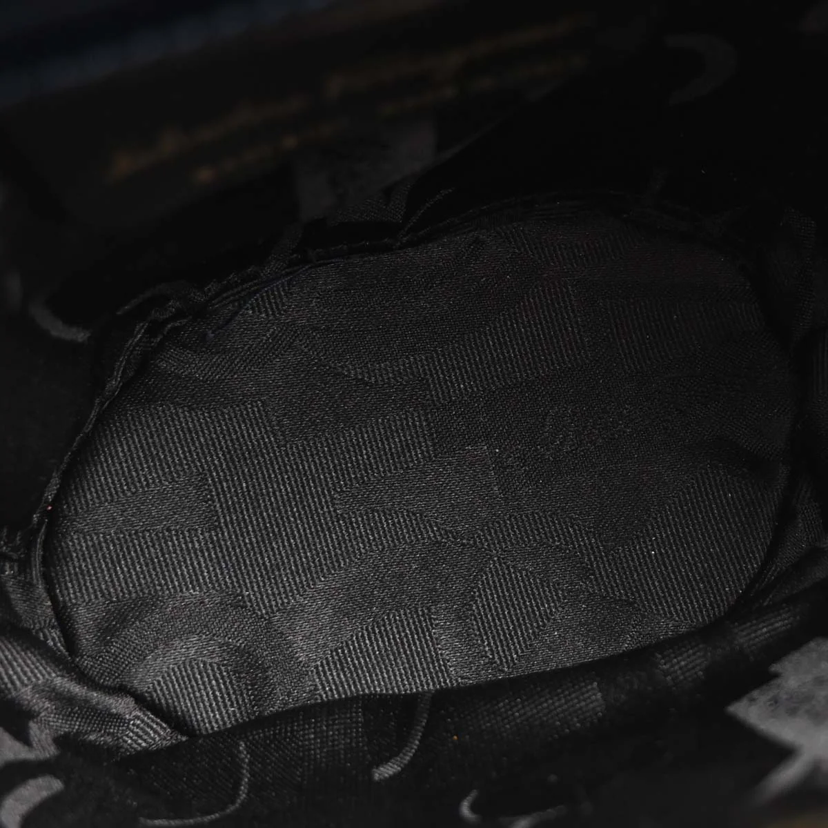 Salvatore Ferragamo Navy Vara Bow Handbag - Image 8