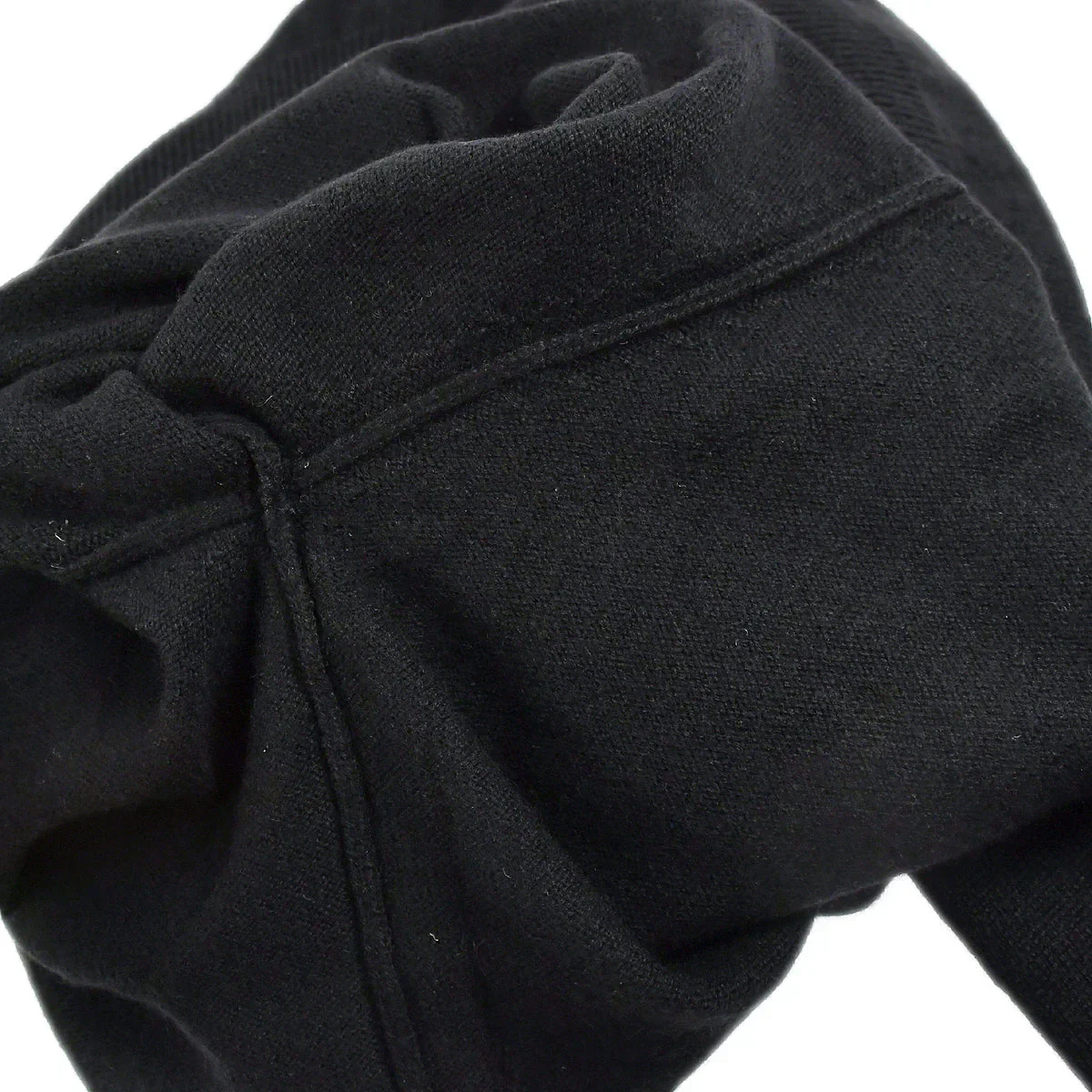 Chanel Fall 1994 CC Logo Cashmere Sweater #42 - Image 8