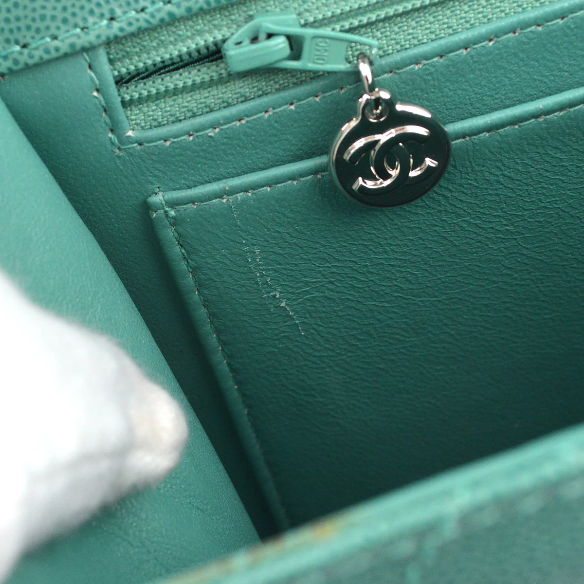 Chanel 1997-1999 Caviar Letter Flap Handbag - Image 9