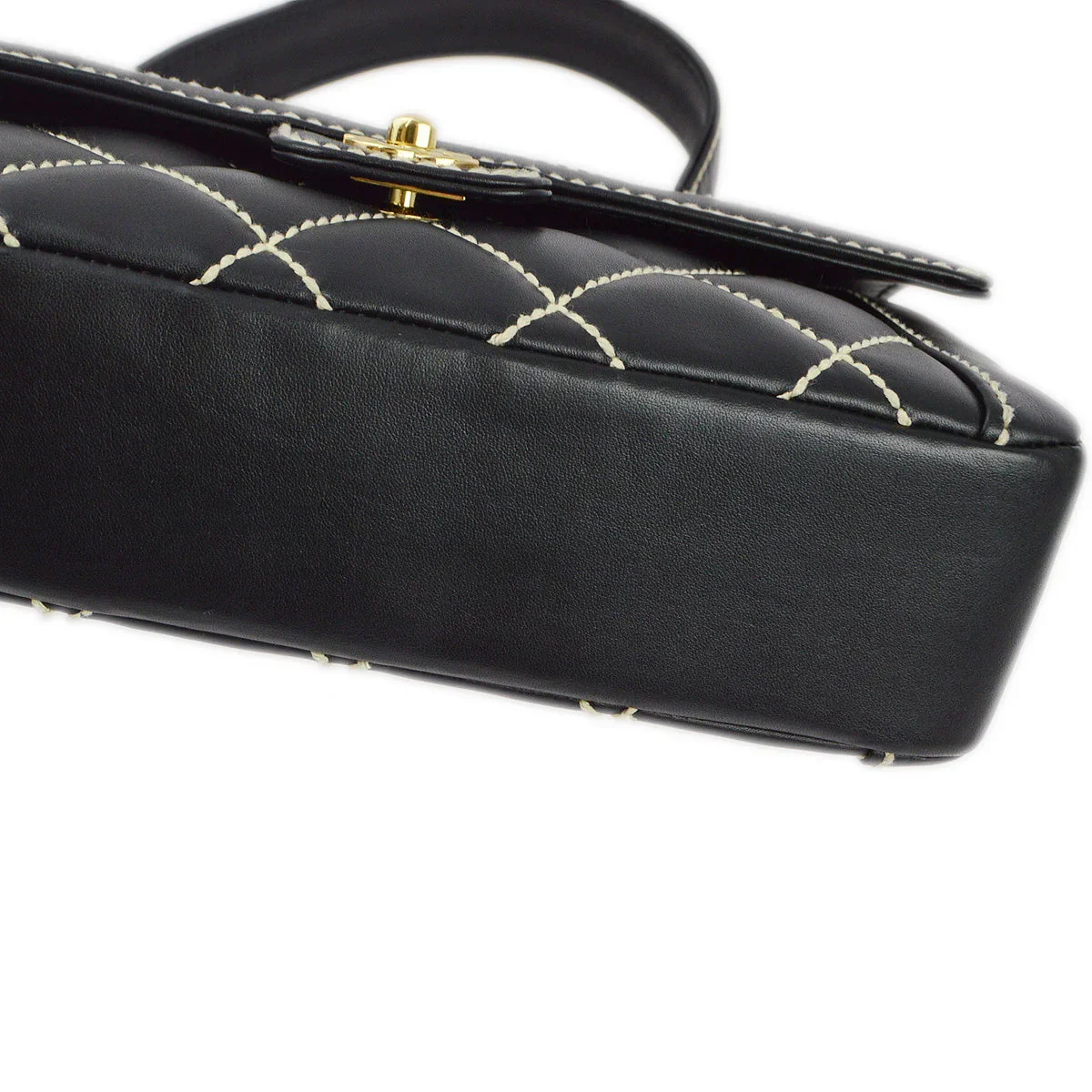 Chanel 2004-2005 Black Calfskin Wild Stitch Handbag - Image 4