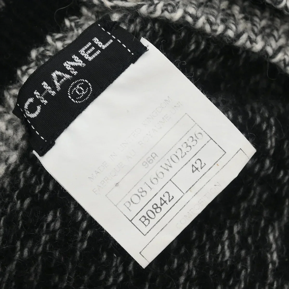 Chanel 1996 Sweater Gray #42 - Image 9