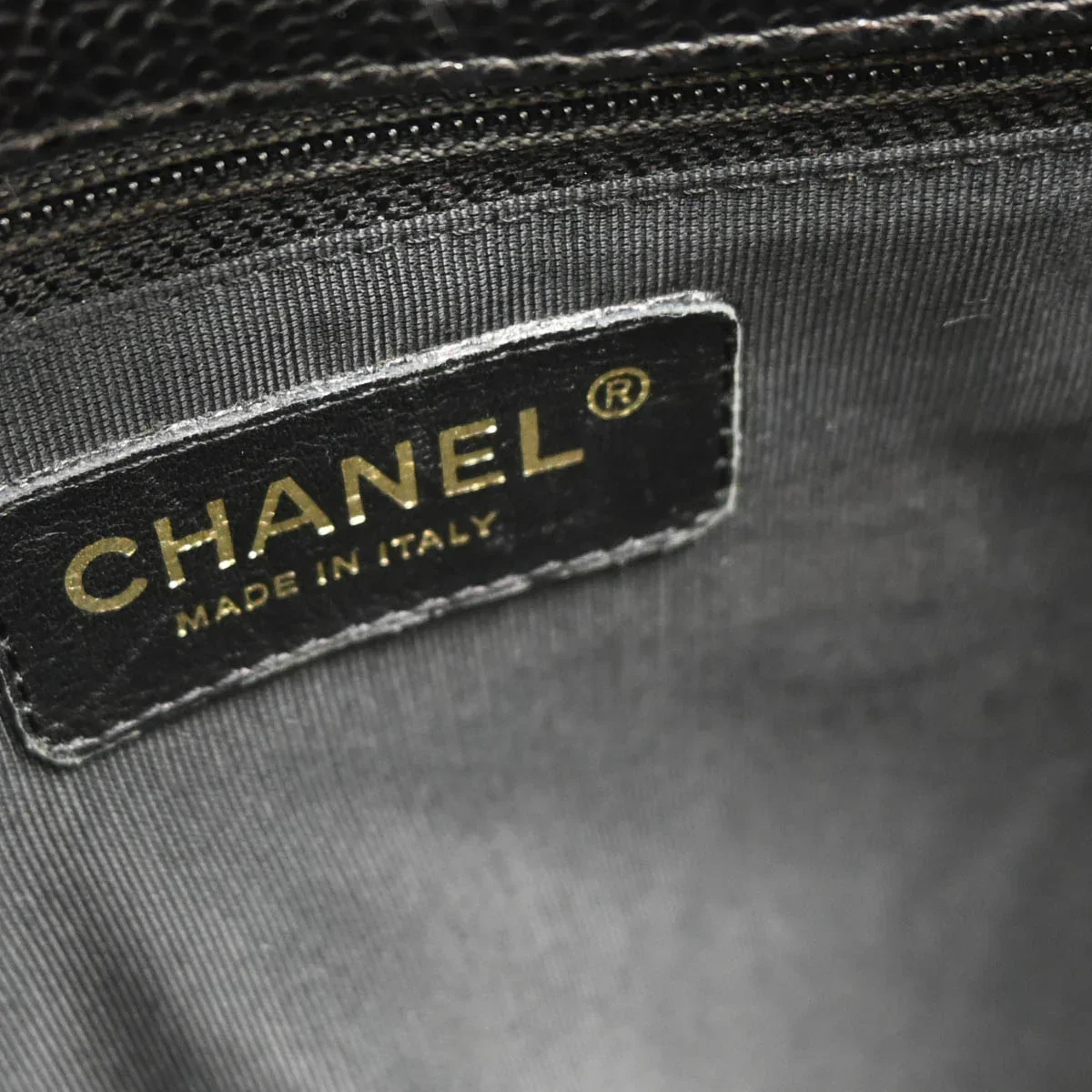 Chanel 2003-2004 Black Caviar Petite Shopping Tote PST Chain Handbag - Image 9