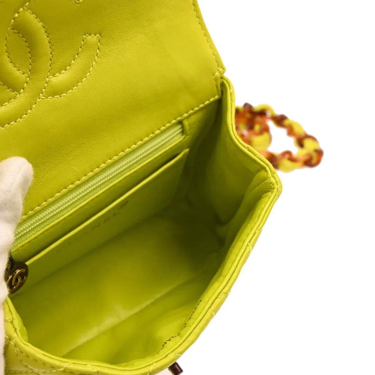 Chanel 1996-1997 Light Green Lambskin Mini Classic Square Flap Shoulder Bag 17 - Image 4