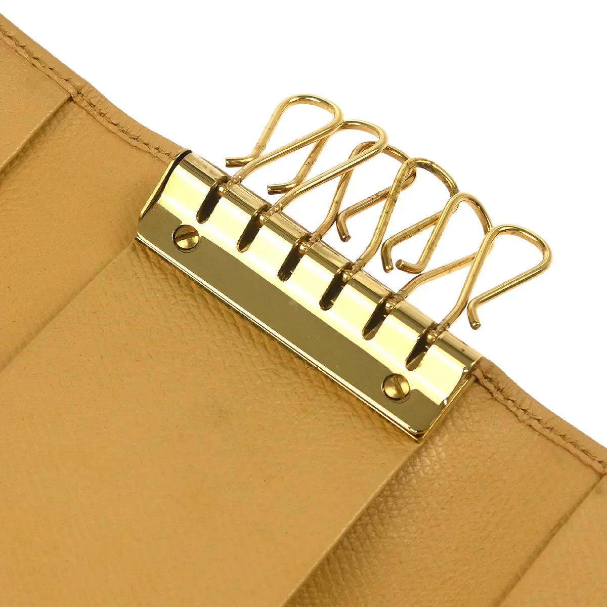 Chanel 2005-2006 Beige Calfskin Six Hook Key Case Small Good - Image 5