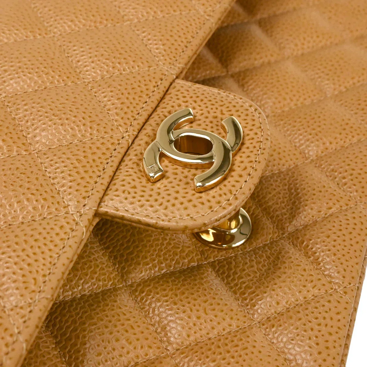 Chanel 2001-2003 Beige Caviar Medium Classic Double Flap Shoulder Bag - Image 7