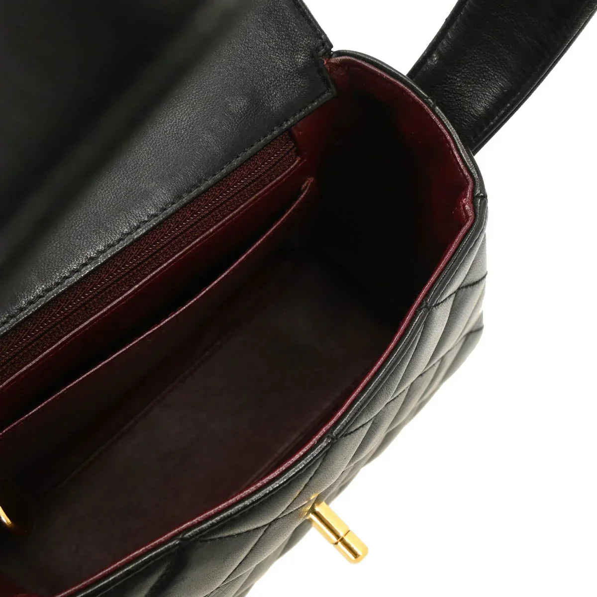 Chanel 1996-1997 Black Lambskin Handbag - Image 4