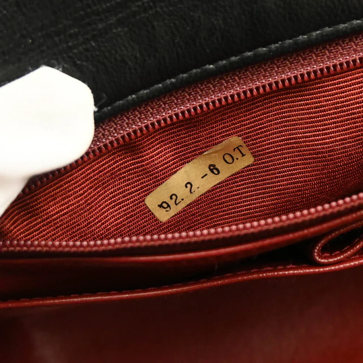 Chanel 1989-1991 Black Lambskin Turnlock Small Full Flap Shoulder Bag - Image 9