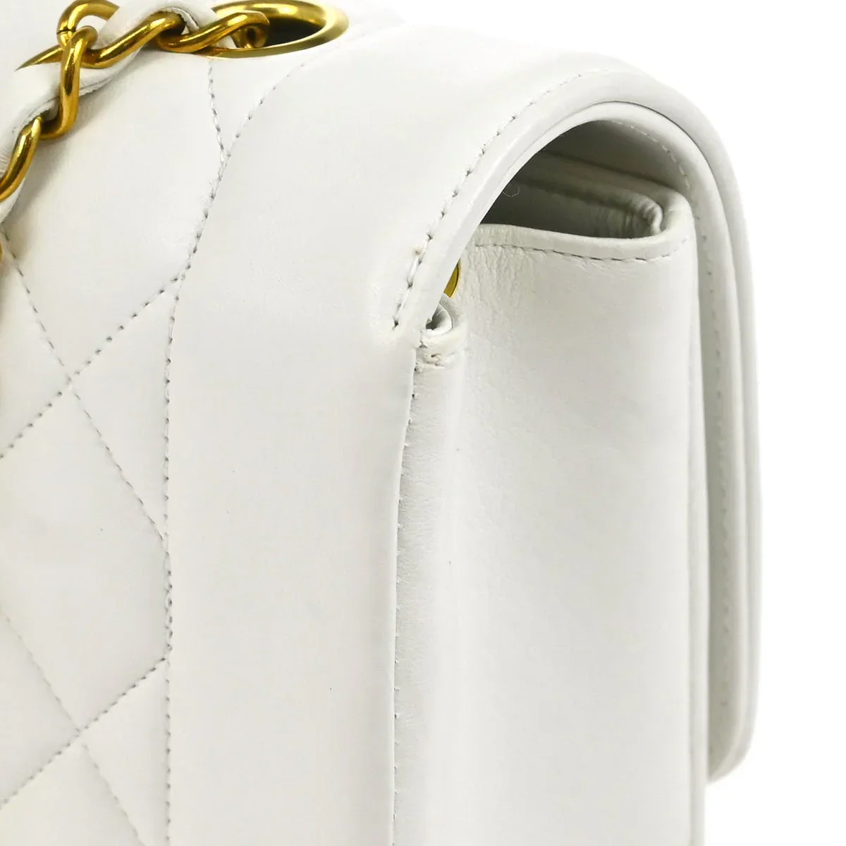 Chanel * 1994-1996 White Lambskin Medium Diana Shoulder Bag - Image 4