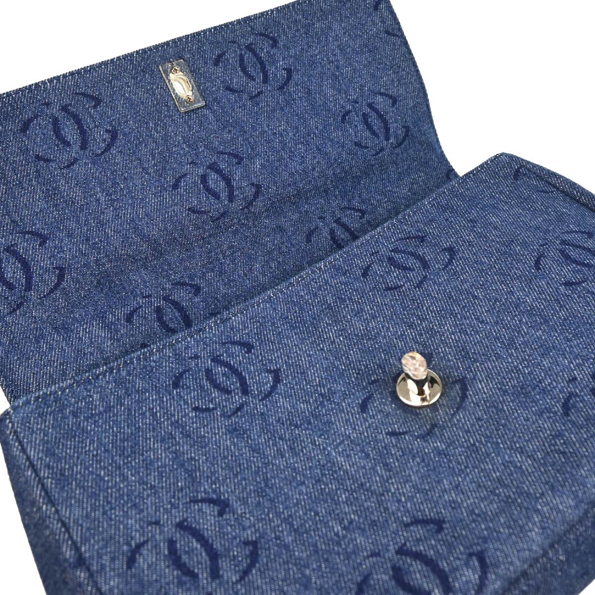 Chanel 2001-2003 Blue Denim Handbag - Image 8