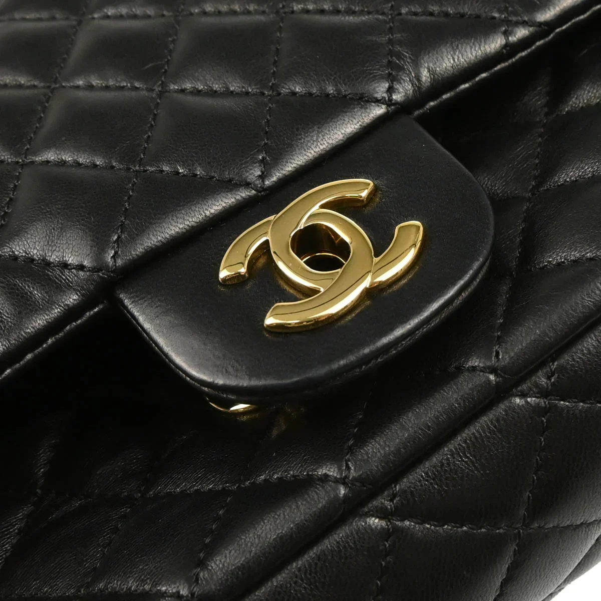 Chanel 2009-2010 Black Lambskin Valentine Shoulder Bag - Image 6