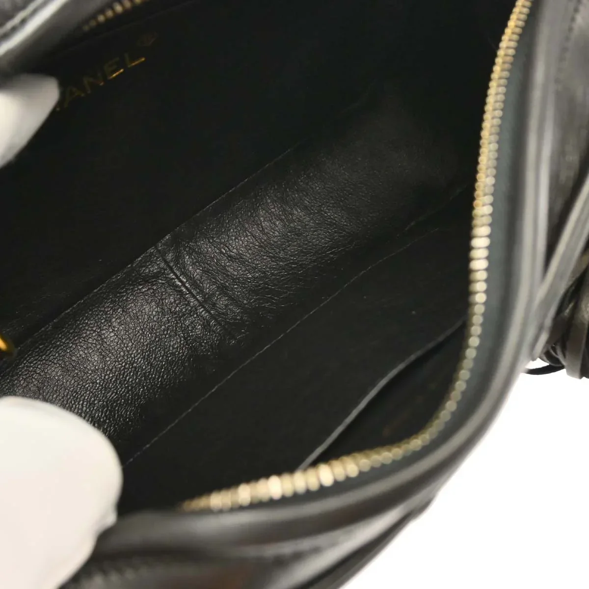 Chanel 1994-1996 Black Lambskin Camera Bag - Image 9