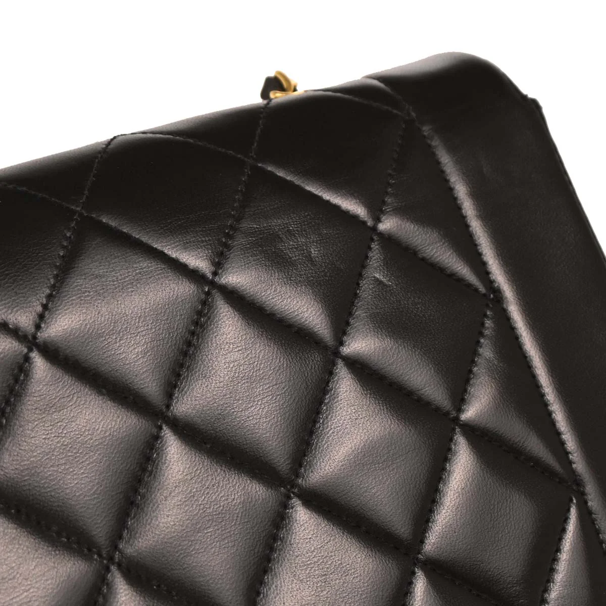 Chanel 1991-1994 Black Lambskin Small Diana Shoulder Bag - Image 3