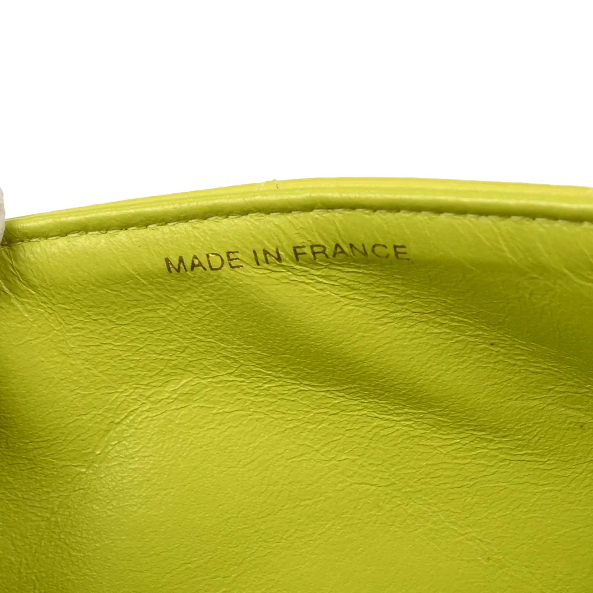 Chanel 1996-1997 Light Green Lambskin Medium Diana Shoulder Bag - Image 9