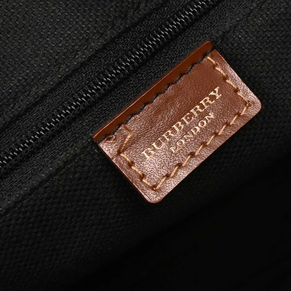 Burberry Beige PVC House Check Handbag - Image 9