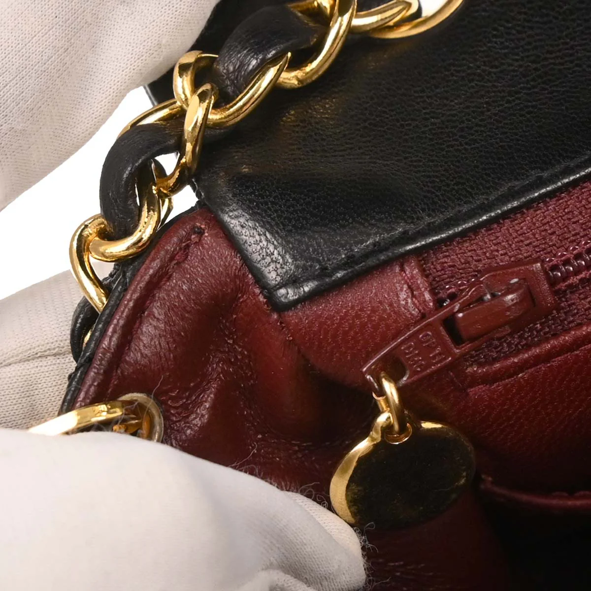 Chanel 1994-1996 Black Lambskin Classic Square Flap Shoulder Bag - Image 7