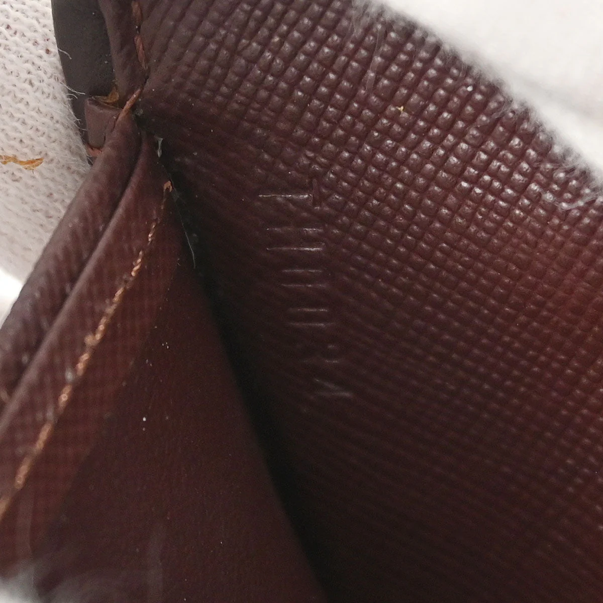 Louis Vuitton Monogram Porte Billets Cartes Credit Monnaie M92241 - Image 7