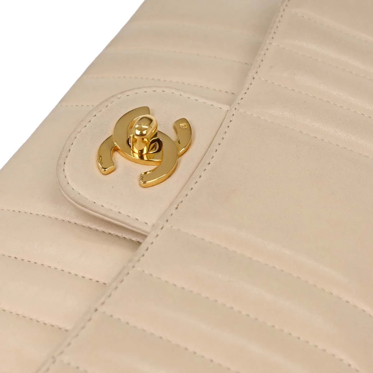 Chanel 1991-1994 Off-white Lambskin Small Classic Double Flap Shoulder Bag - Image 6