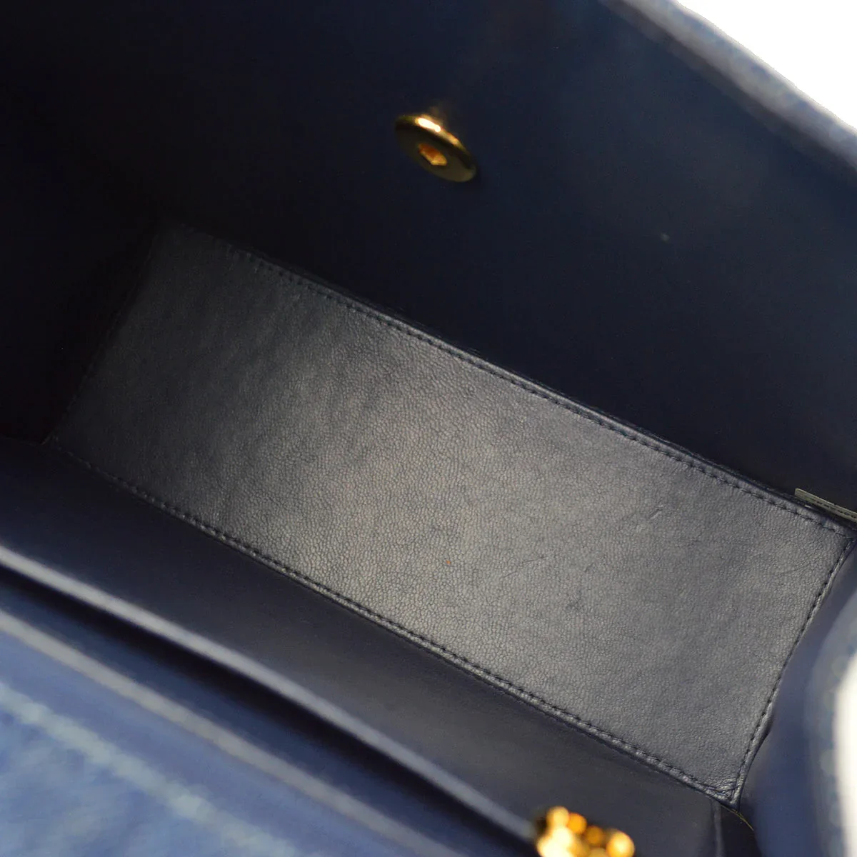 Chanel 1997-1999 Indigo Denim Handbag - Image 8