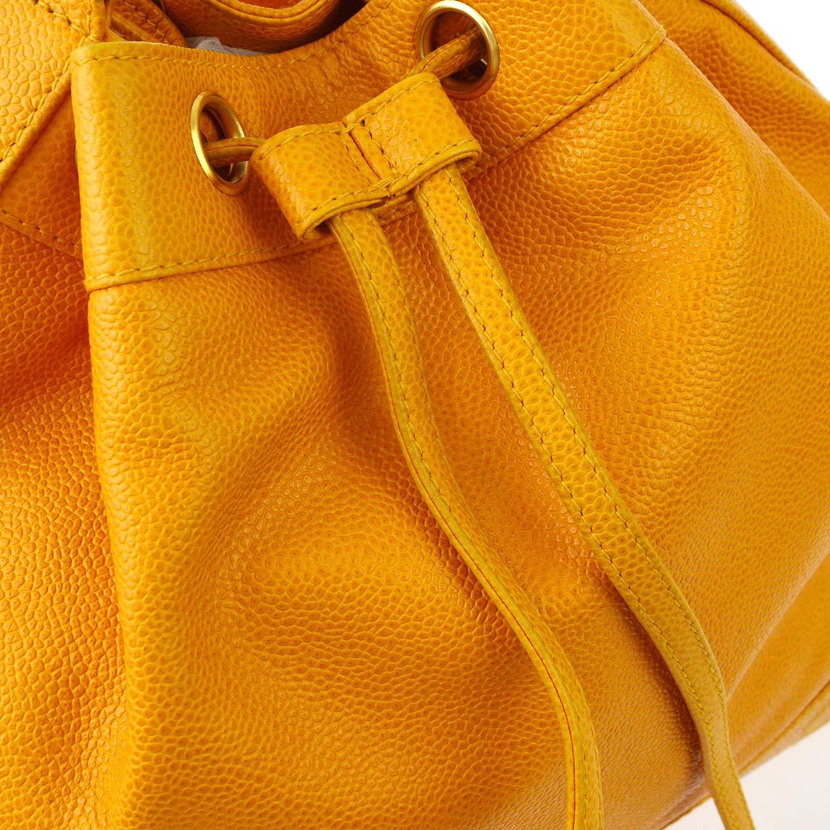 Chanel 1996-1997 Orange Caviar Triple CC Bucket Shoulder Bag - Image 5