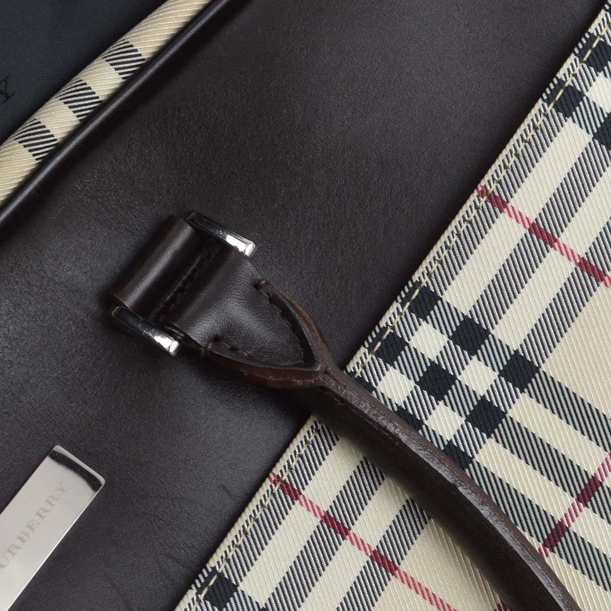 Burberry Check 2way Duffle Shoulder Handbag - Image 10