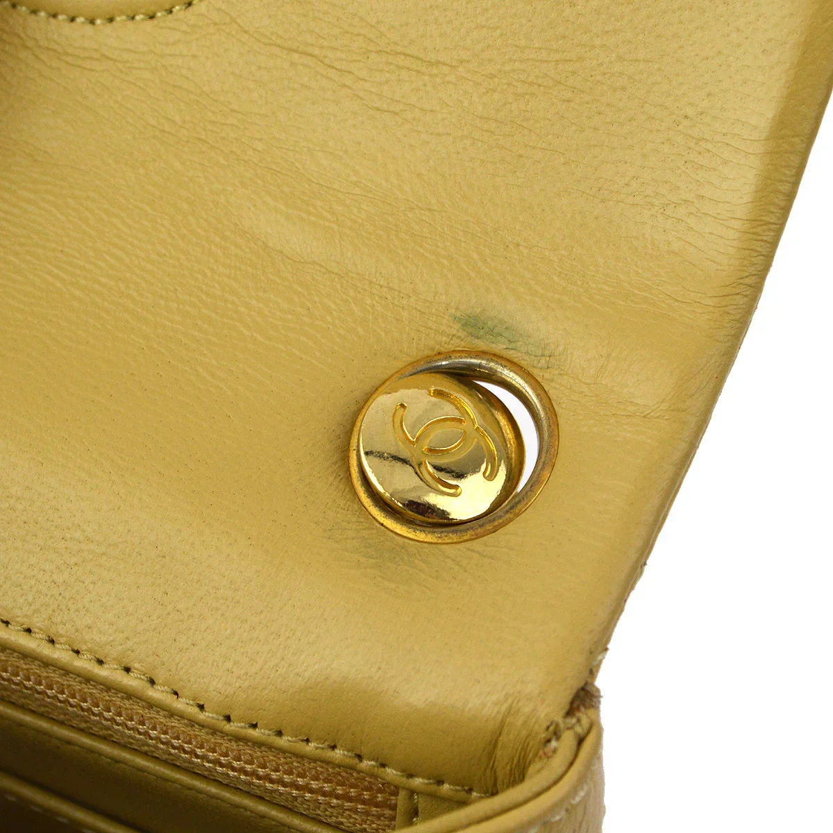 Chanel 1986-1988 Beige Lambskin Mini Classic Square Flap Handbag 17 - Image 9