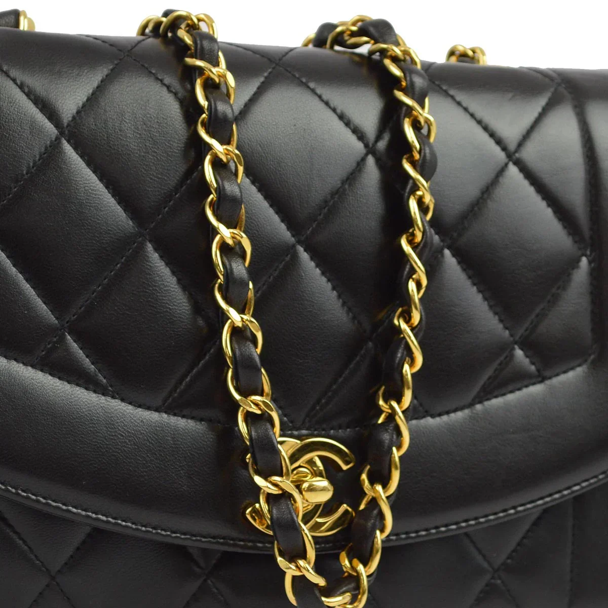 Chanel 1994-1996 Black Lambskin Small Diana Shoulder Bag - Image 3