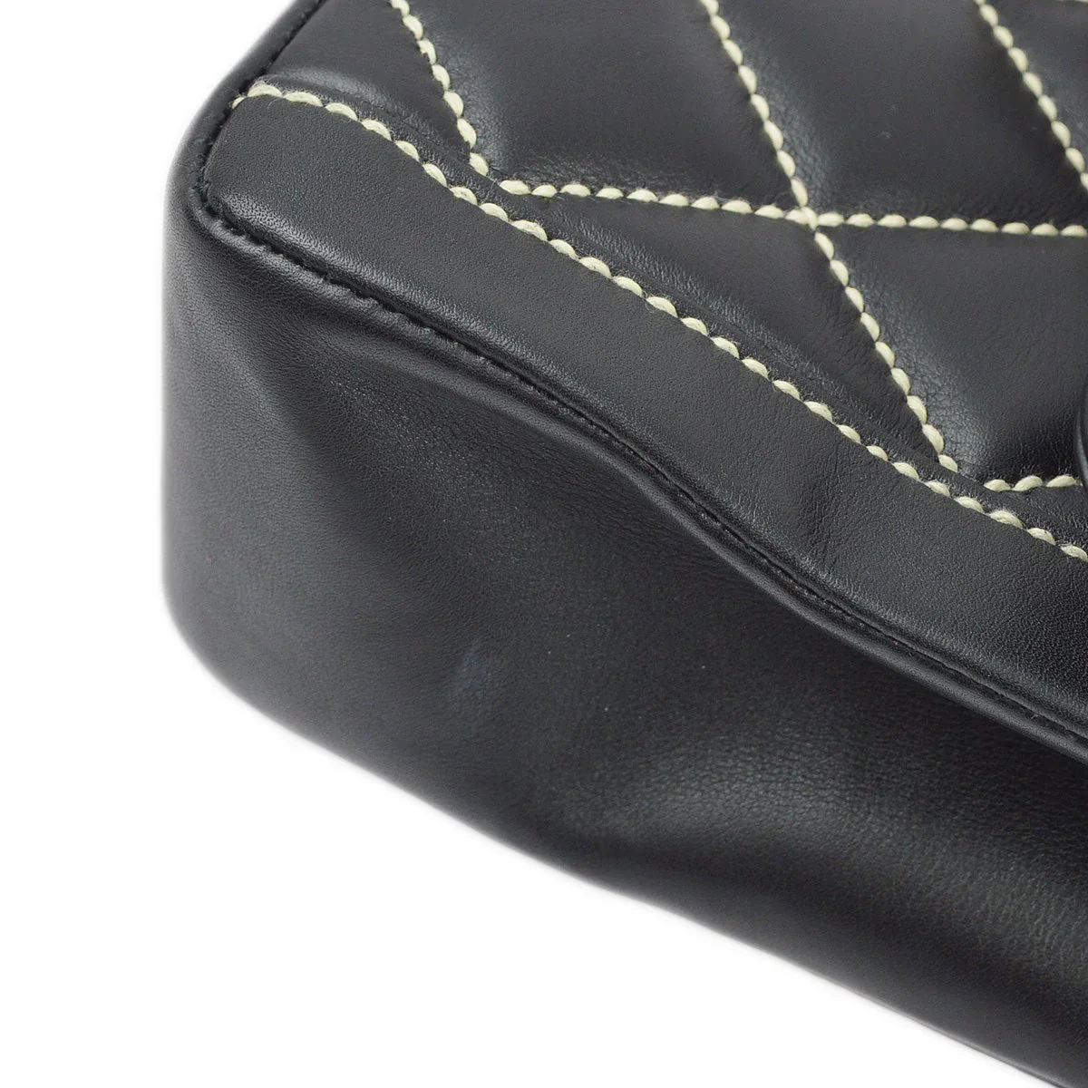 Chanel 2004-2005 Black Calfskin Wild Stitch Handbag - Image 5